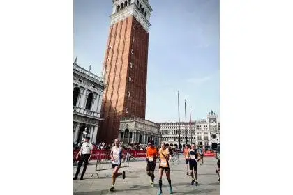 40th Venice Marathon (第40回 ヴェニスマラソン) logo