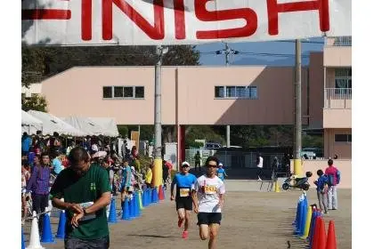 49th Nagaizumi Town Yotsumizogaki Cross Country Road Race (第49回長泉町四ッ溝柿クロカンロードレース) logo
