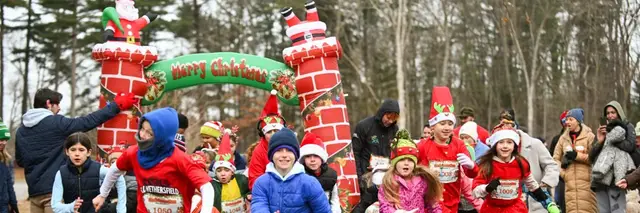 6th Annual Roseland Park Christmas Run 5K & Kids Fun Run logo