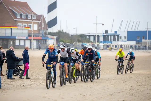 Beach race Gravelines logo