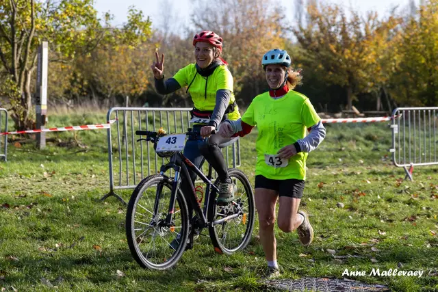 Bike and run Skwalathlon logo