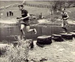 Dovedale Dash logo