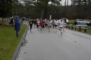 Falmouth 4-Miler logo