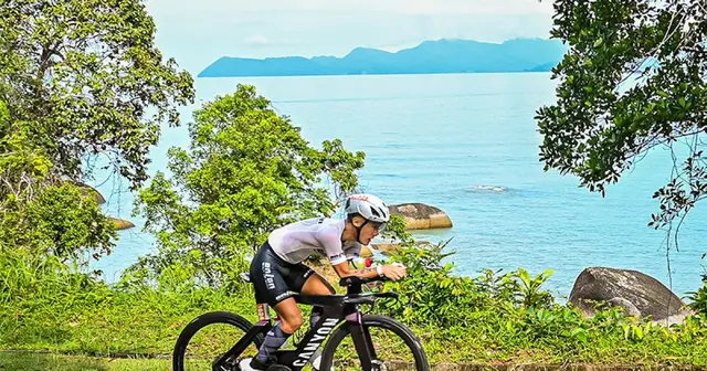 IRONMAN 70.3 Langkawi logo