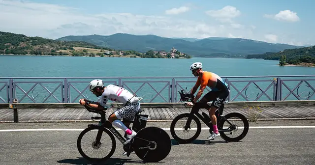 IRONMAN 70.3 Vitoria-Gasteiz logo