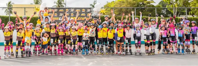 LET’S ROLL! by Laura's Rollerblading Academy logo