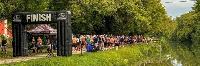 Lock 2 Lock Marathon/Half Marathon/10k logo
