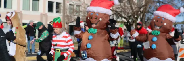Mystic Runners Santa Dash Classic logo