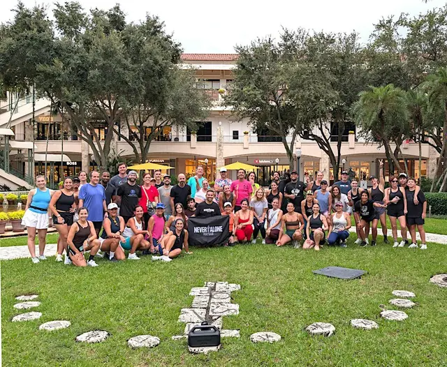 Never Alone Run Club logo