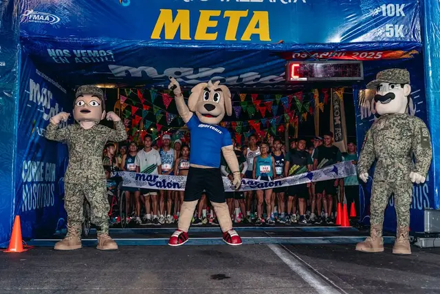 Maratón Puerto Vallarta logo