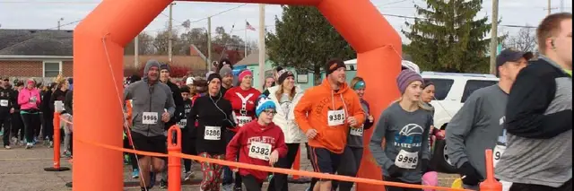Reason for the Season Run logo