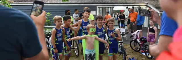 Reston Youth Triathlon logo