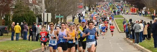 Run For The Diamonds logo