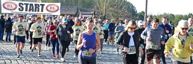Russell Forest Run logo
