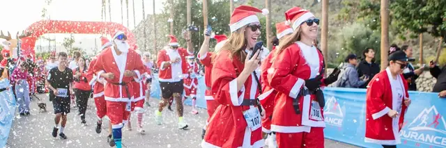 Santa Runs Palm Springs logo