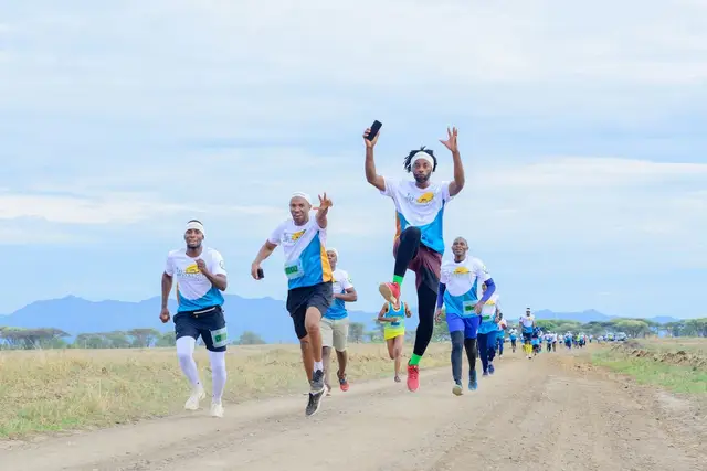 Serengeti Safari Marathon logo