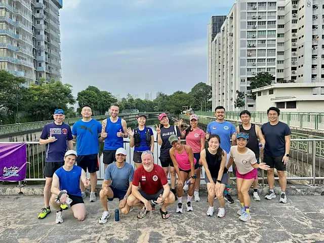 Social Run (Dakota) n Brekkie. Make new friends from an int'l grp! logo