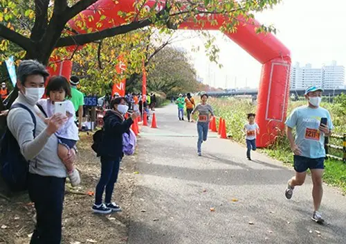 12th Tsurumigawa Kazenoto Arena Marathon (第12回 鶴見川風の音アリーナマラソン) logo