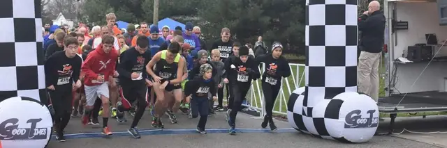 THE GOBBLE WOBBLE 5K logo