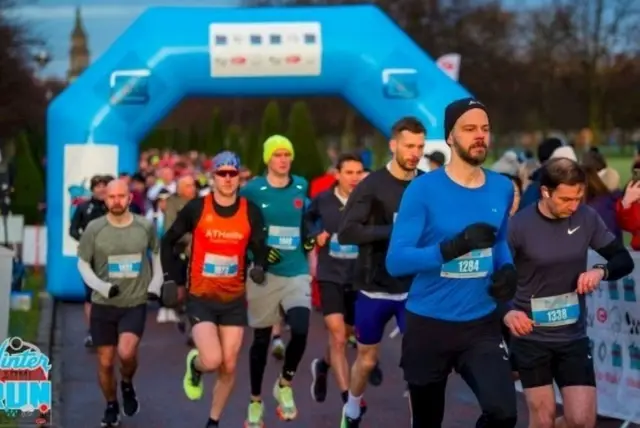 The York 5k, 10k and Half Marathon Winter Warmer Run logo