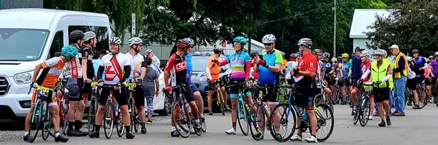 Tour de Perry logo