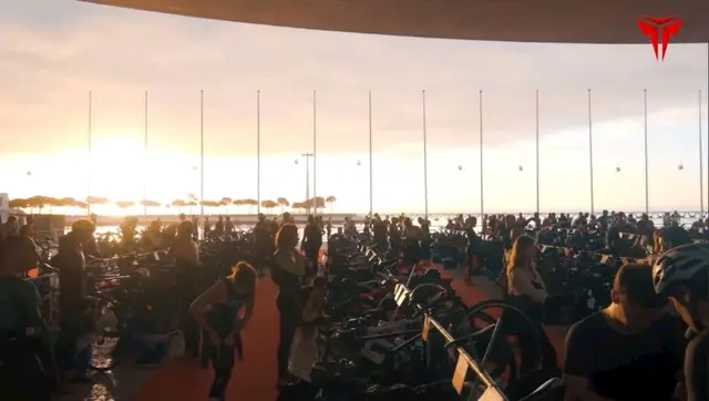 TRITON 1 Lisboa Triathlon logo