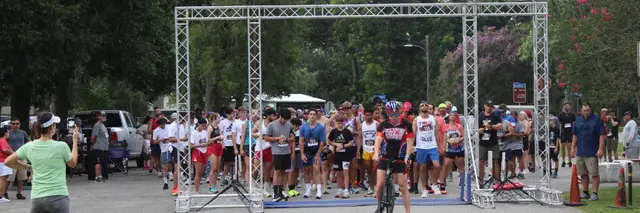 VARRA Firecracker 5k logo