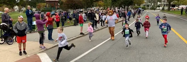 Woodville School Teddy Trot 5k Run/Walk logo