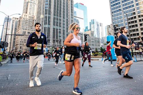 2027 Run Mag Mile® Presented by HOKA Logo