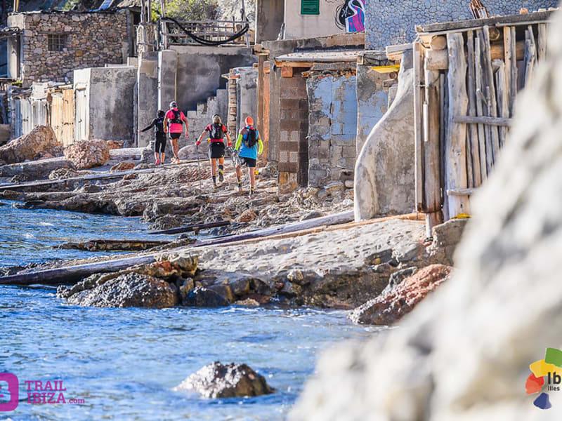 3 Días Trail Ibiza-Ultra Logo