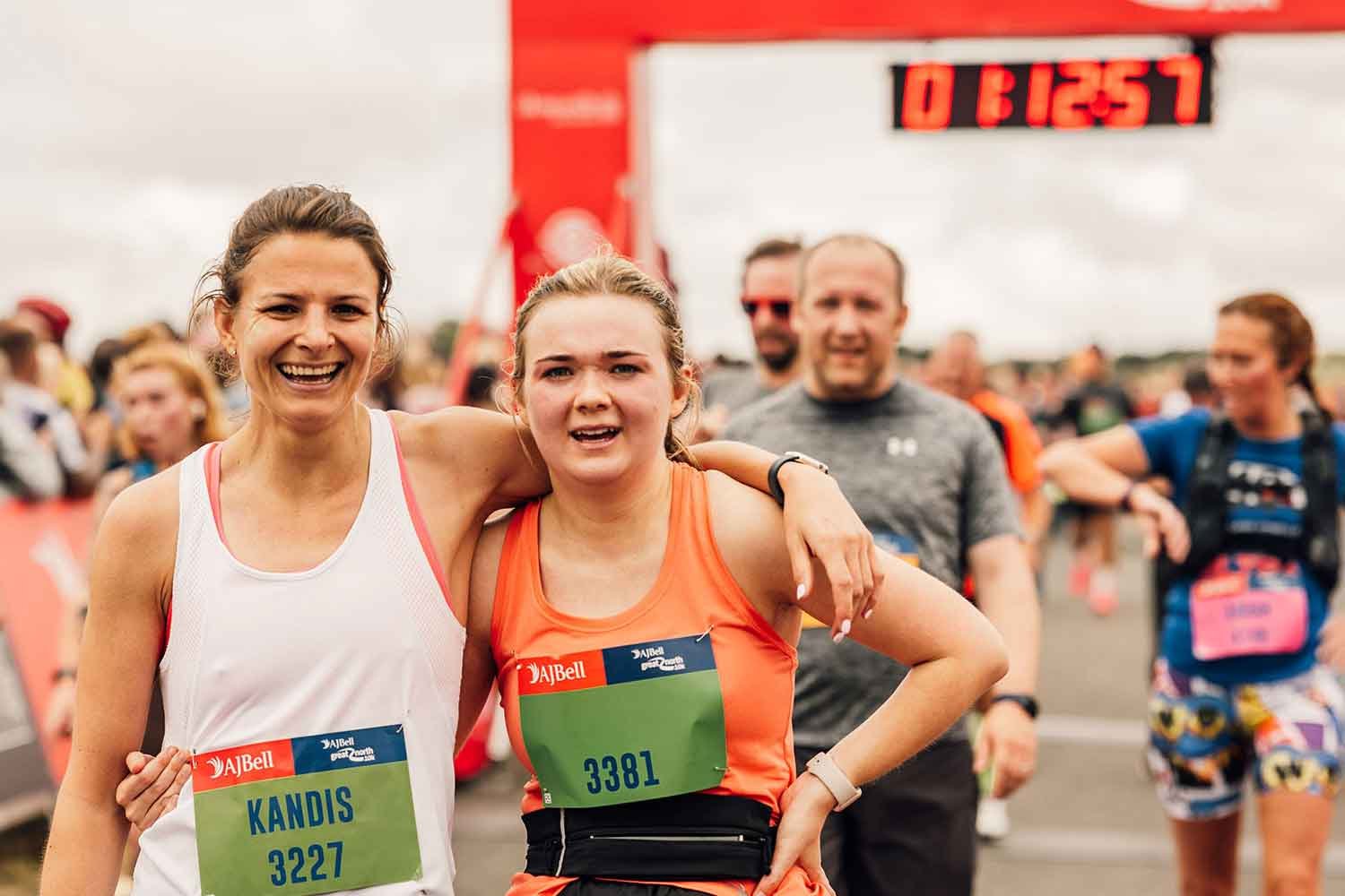 AJ Bell Great North 10k Logo