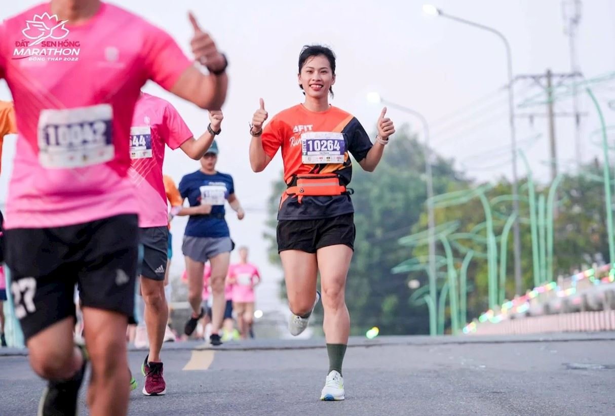 Dat Sen Hong Marathon Dong Thap Logo