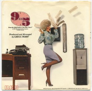 Dolly Should 9 to 5K Logo