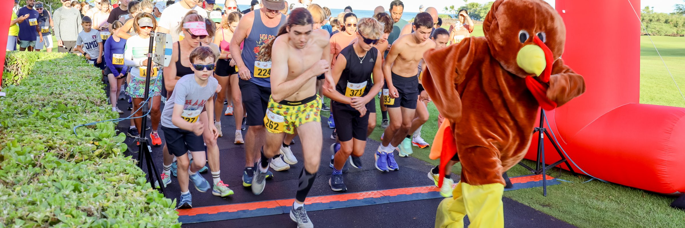 Fairmont Orchid's 9th Annual Turkey Trot Logo