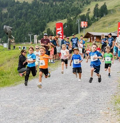 Glacier Marathon Logo