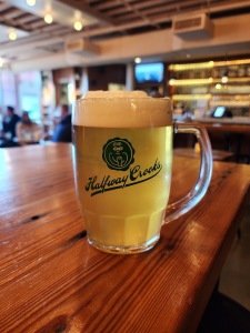 Halfway Crooks Beer 5K Logo