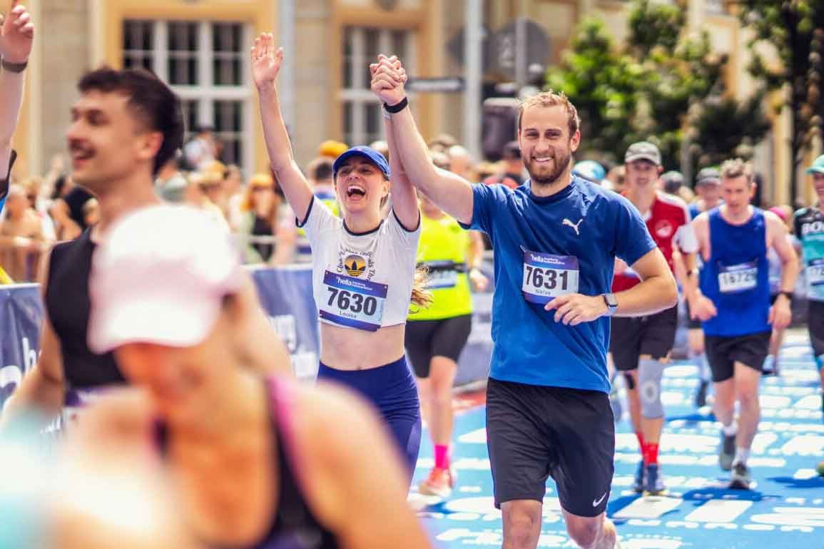 hella hamburg half marathon Logo