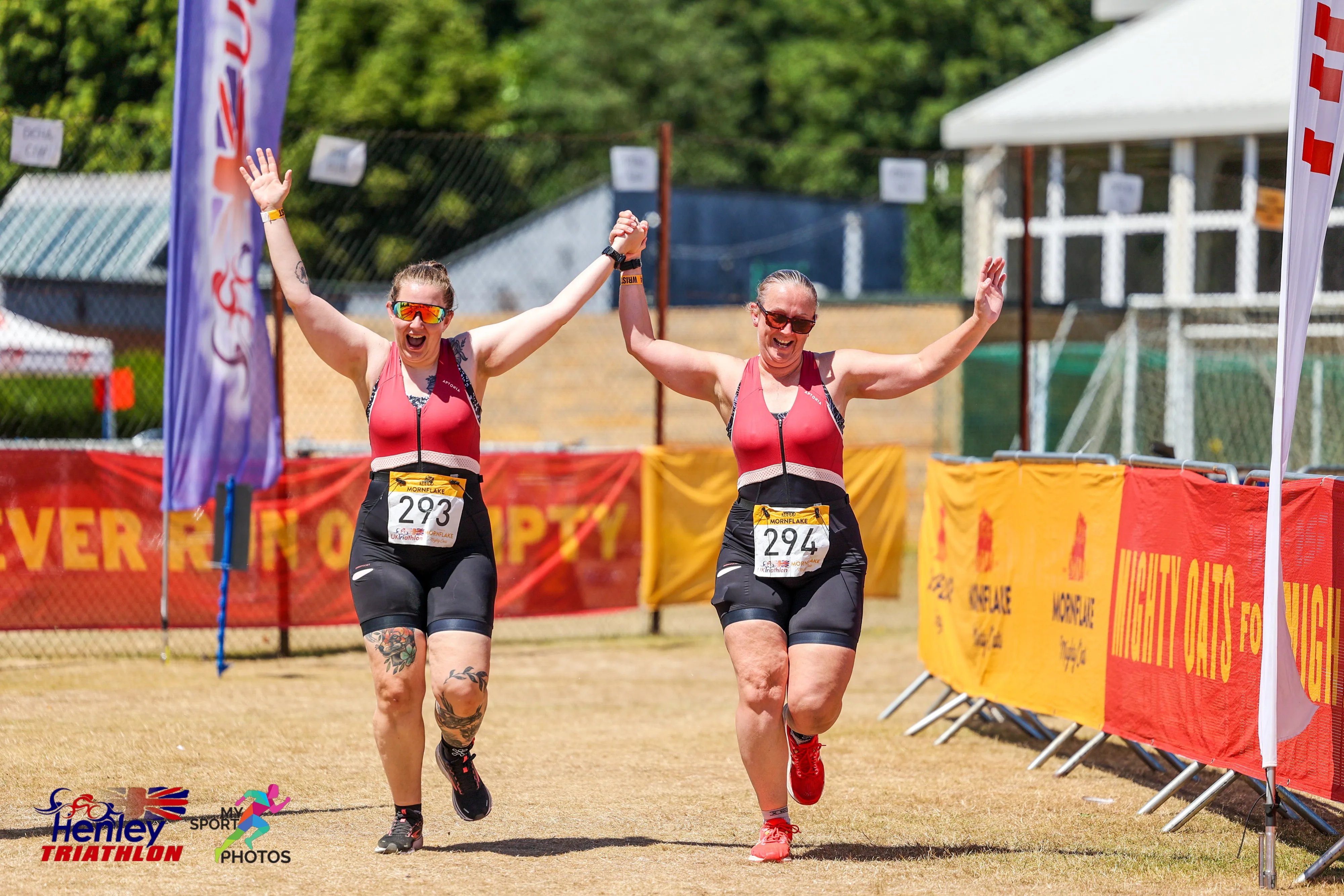 Henley Triathlon 2027 Logo