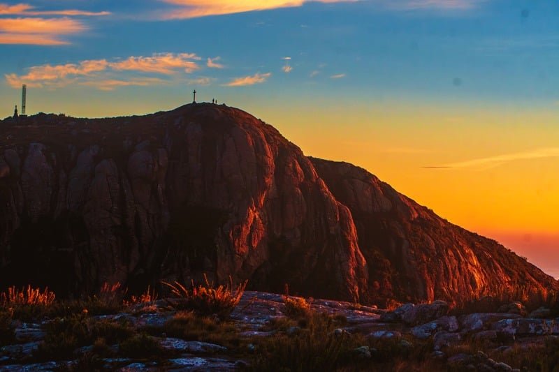 Insanity Mountain - Pico da Bandeira Logo