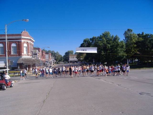 La Plata, MO Run Thru the Jungle Logo