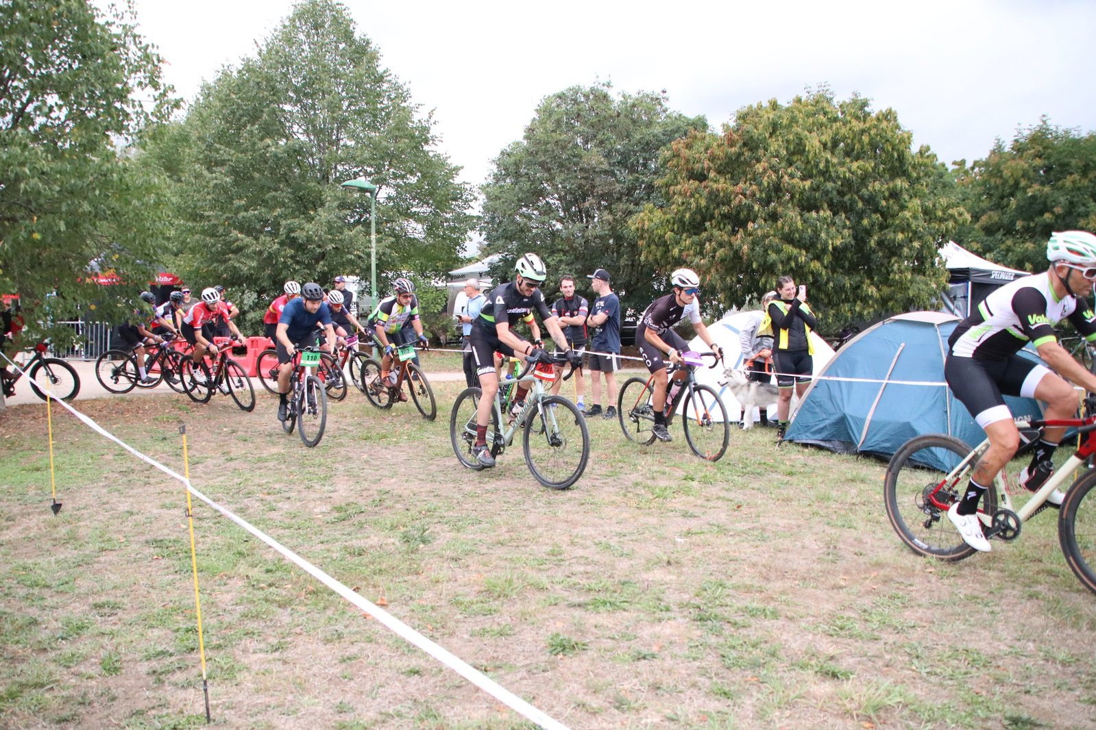 LES BOUCLES - GRAVEL DE LA MONNERIE Logo