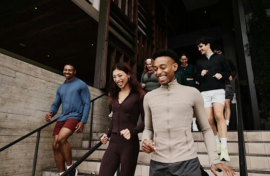 Lululemon Miles of Gratitude: Community Run, Yoga & Veteran Celebration