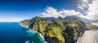 Madeira Coast to Coast Logo