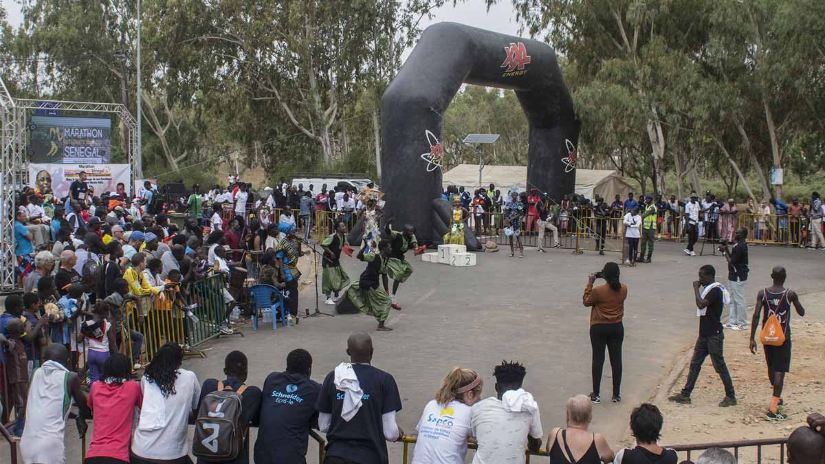 Marathon International du Sénégal Logo