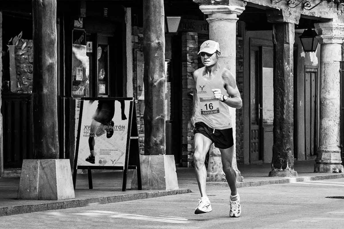 Media Maratón de El Burgo de Osma Logo