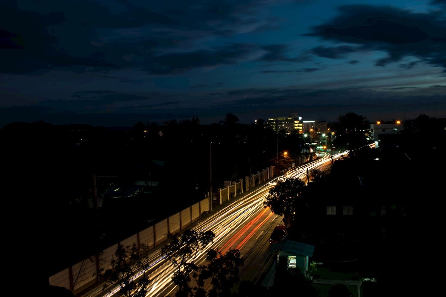 Midnight Run Asia - Iloilo City by Hoka Logo