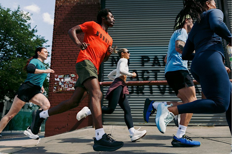 NOBULL x Stanley Cup Run Club Logo