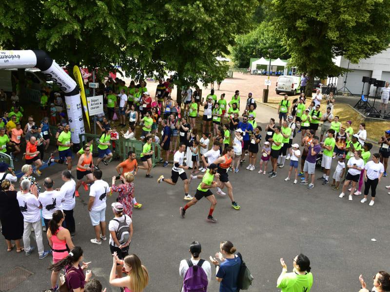 Paris-Saclay Running Tour Logo