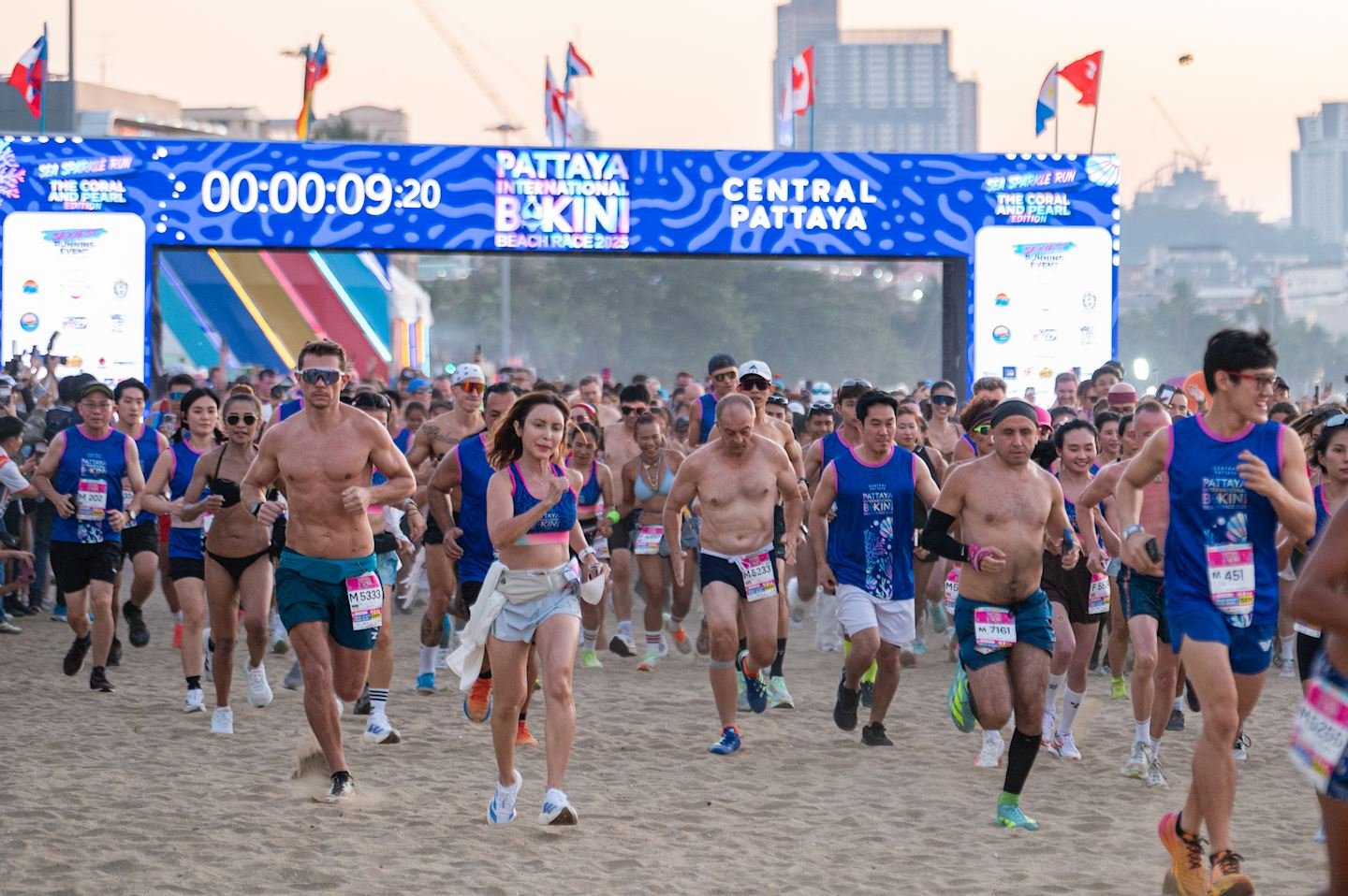 Pattaya International Bikini Beach Race Logo