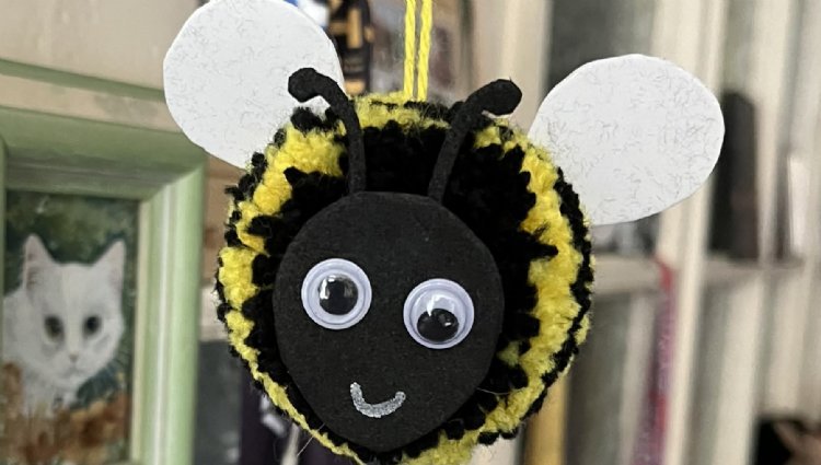 PHOENIX - Manchester - The Bee's Knees Run Logo